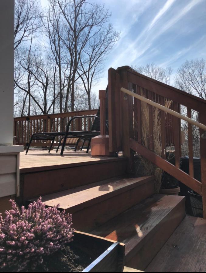 Pocono Cabin With Private Pool At Shawnee Mtn Восток Страудсберг Экстерьер фото