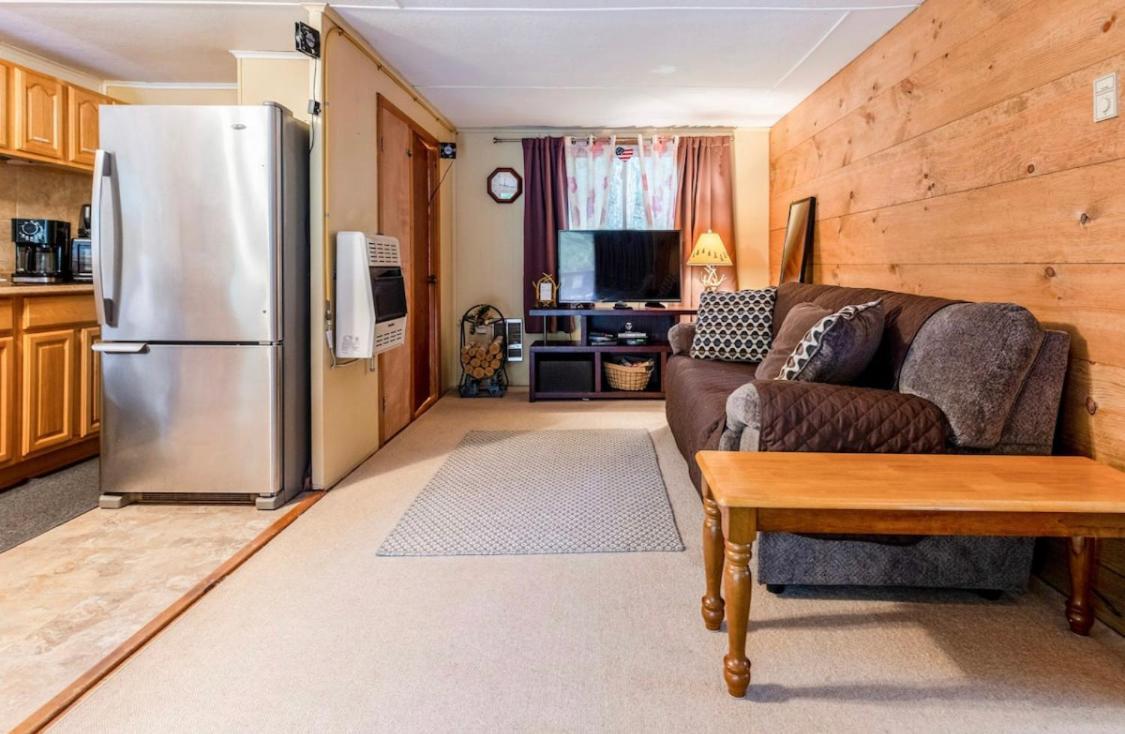 Pocono Cabin With Private Pool At Shawnee Mtn Восток Страудсберг Экстерьер фото